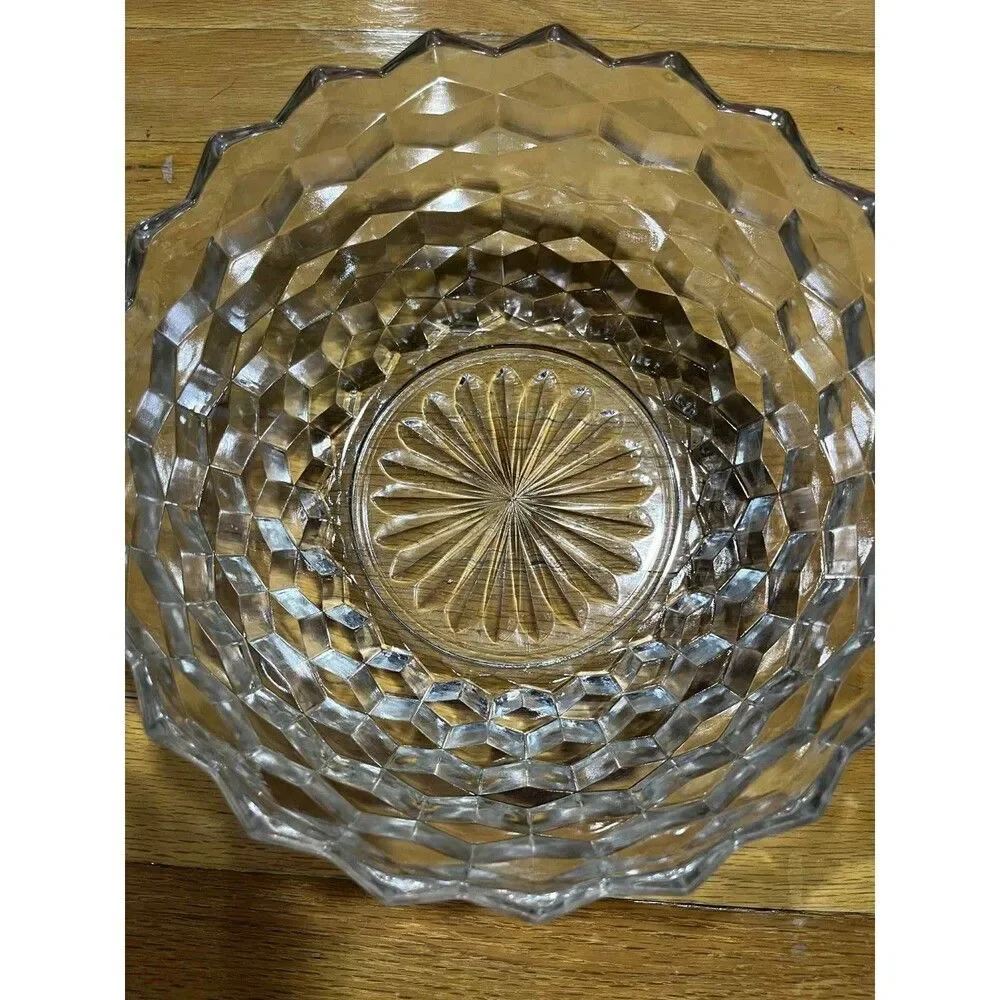Vintage Pressed Glass Serving Bowl Diamond Block Pattern Starburst Base 9